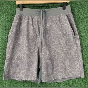 Lululemon T.H.E. Linerless Grey Gravel Patterned Unlined Athletic Shorts Small